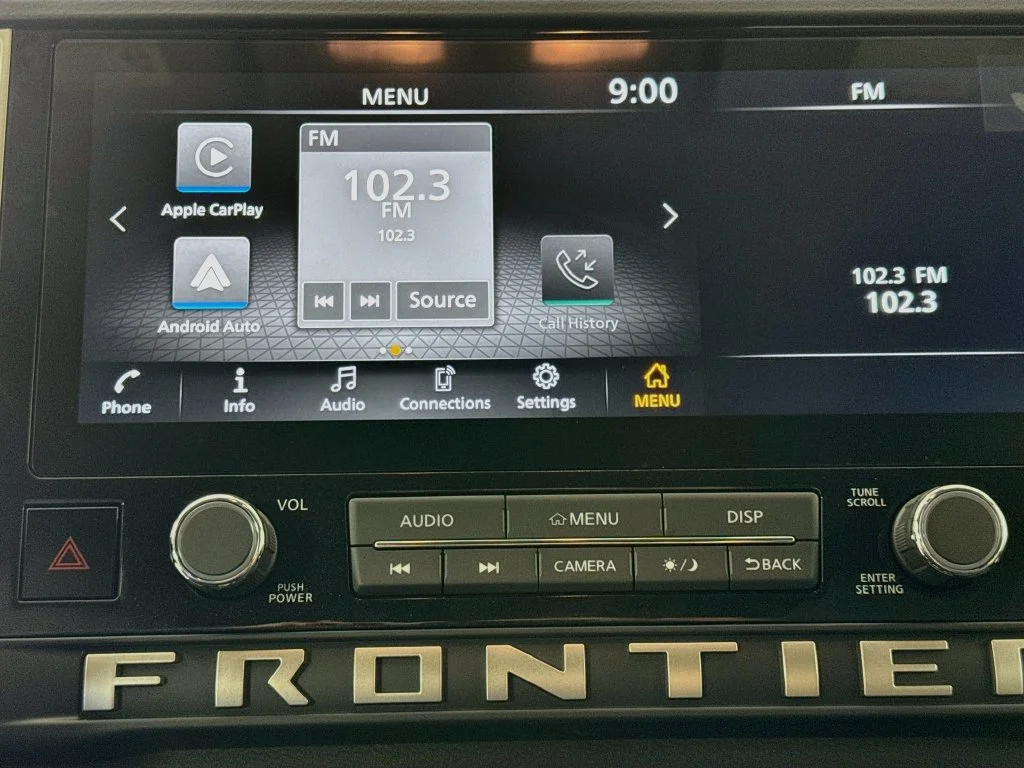 New 2027 Gray Nissan SV image 16