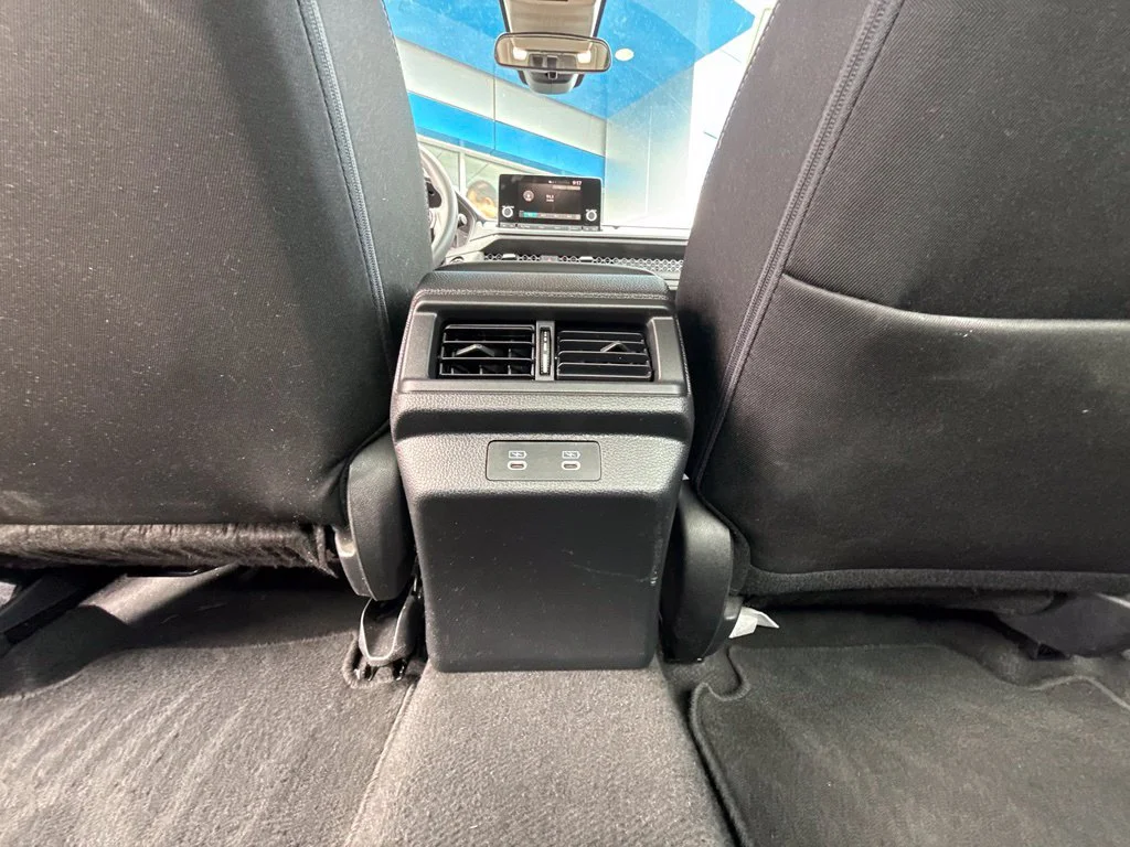 Used 2025 Black Honda SE image 34