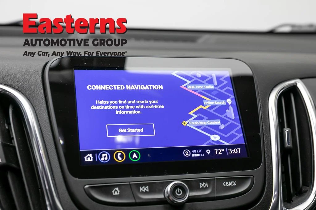 Used 2022 White Chevrolet LT image 20