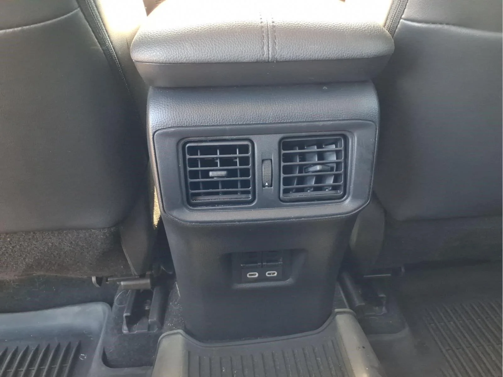 Used 2023 Wind Chill Pearl Toyota Limited image 12