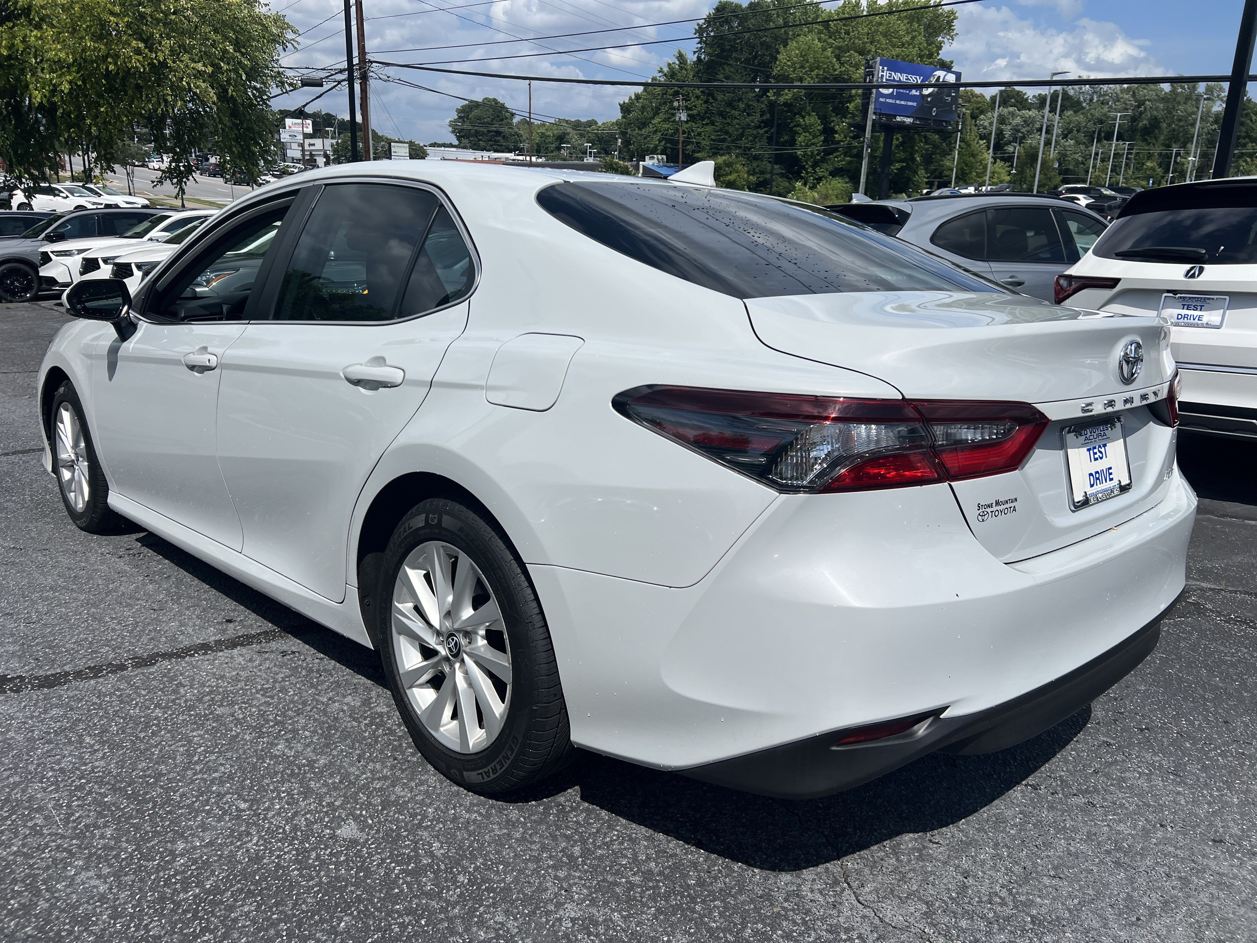 Used 2024  Toyota LE image 3