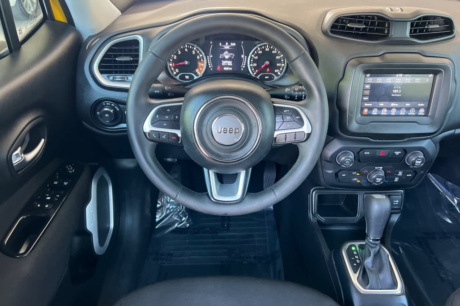 Used 2018 Solar Yellow Jeep Latitude image 14