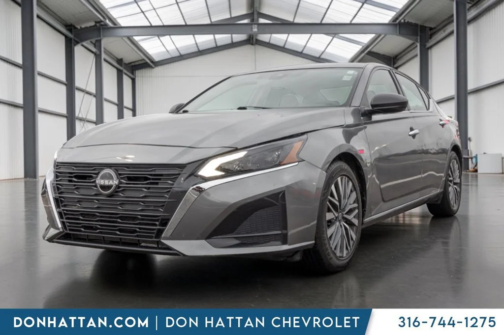 2024 Nissan Altima SV