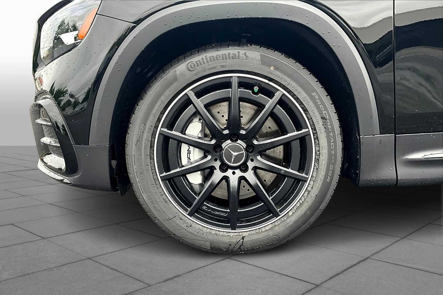 Certified Used 2025 Night Black Mercedes-Benz AMG® GLB 35 image 11