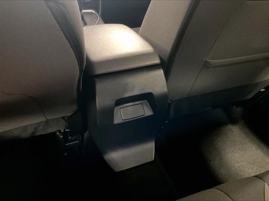 Used 2024 Black Subaru Base image 27