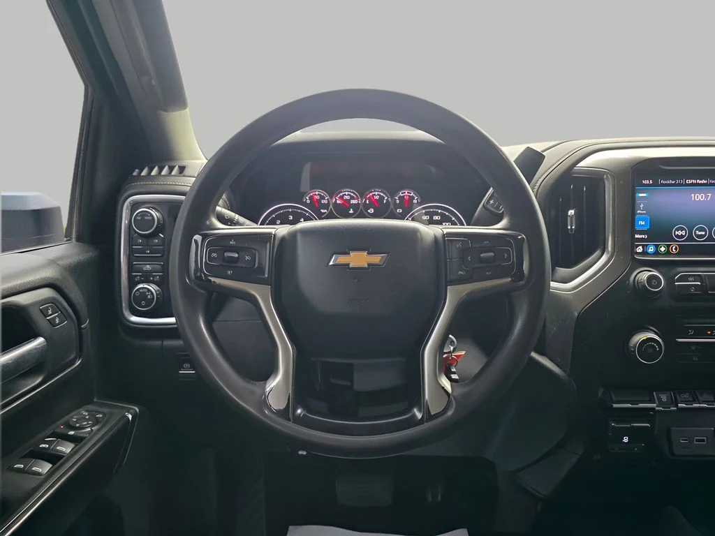 Used 2021 Summit White Chevrolet LT image 15