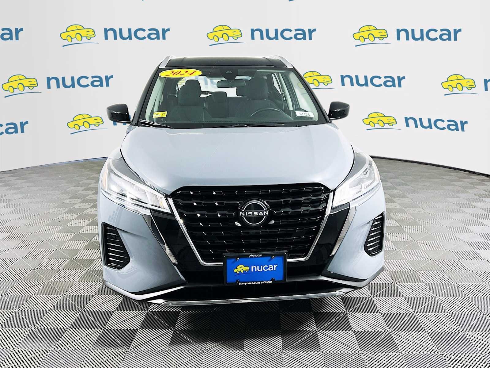 Used 2024 Gray/Super Black Nissan SV image 2