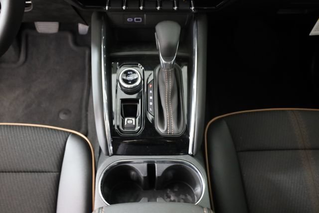 2025 GMC Canyon AT4 - Photo 20