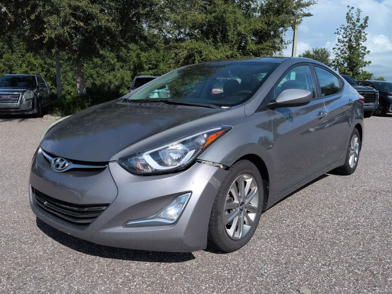 Used 2014 Hyundai Elantra SE with VIN 5NPDH4AE9EH499449 for sale in Wesley Chapel, FL
