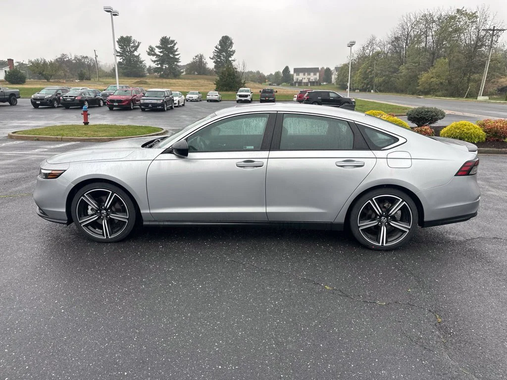 Used 2024 Silver Honda Sport image 6