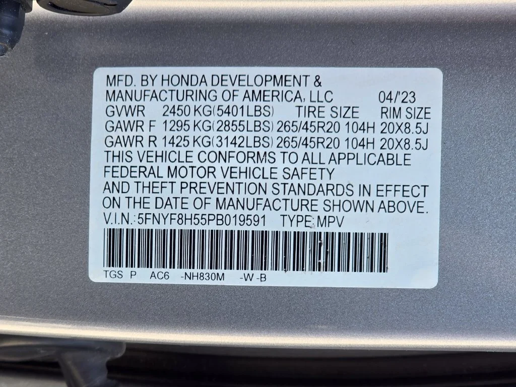 Used 2023 Silver Honda EX-L image 53