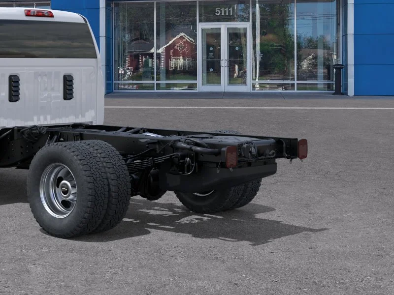 New 2026 Summit White Chevrolet Work Truck image 14