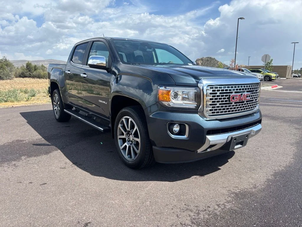Used 2020 Blue GMC Denali image 3