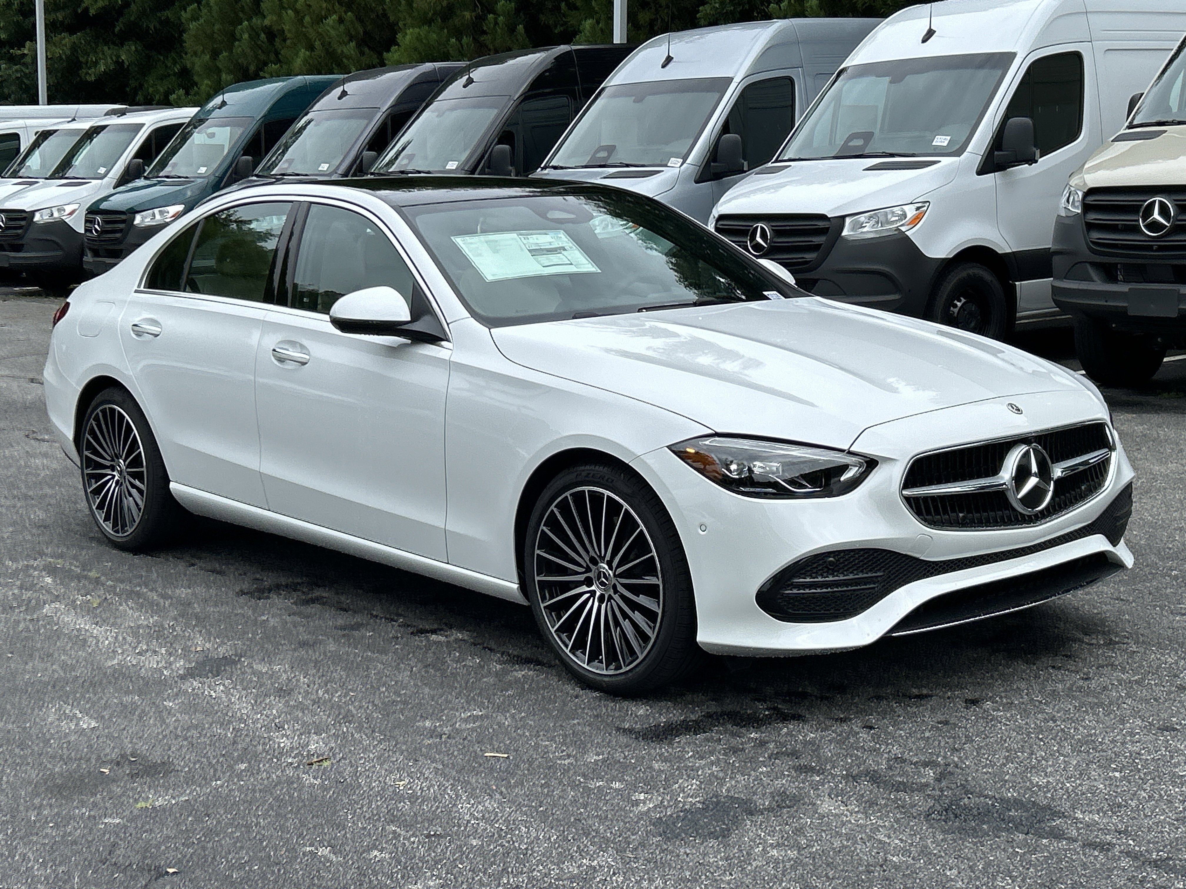 New 2026 MANUFAKTUR Moonlight White Metallic Mercedes-Benz C 300 Sedan image 4