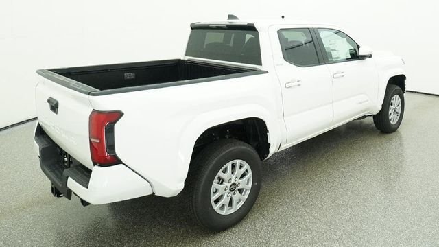 New 2026 White Toyota SR5 image 15