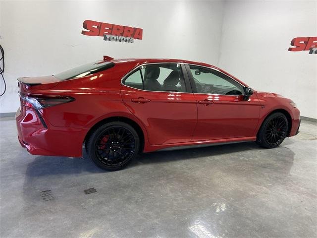 Certified Used 2022 SUPERSONIC RED Toyota  image 18