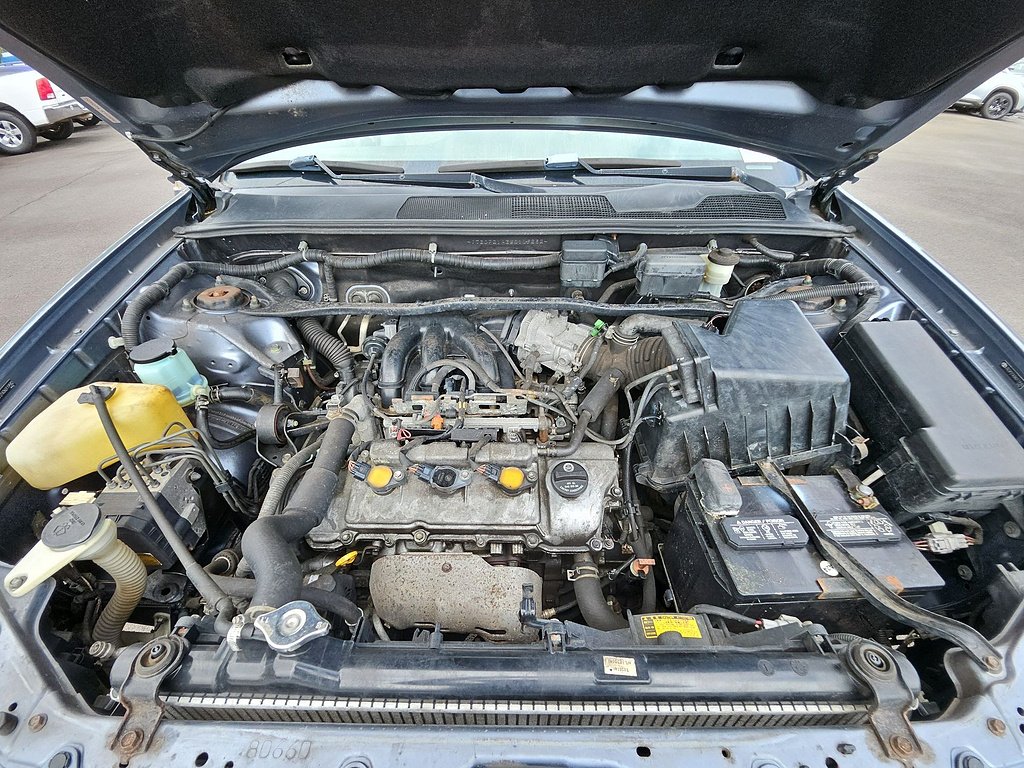 Used 2006 Blue Toyota Sport image 28