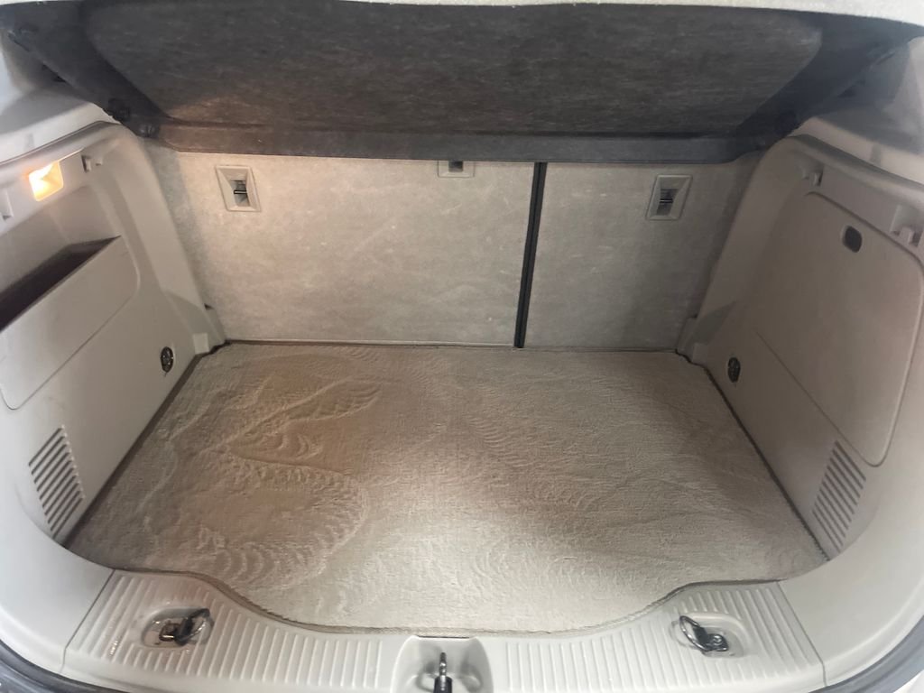 Used 2016 White Buick Premium image 27