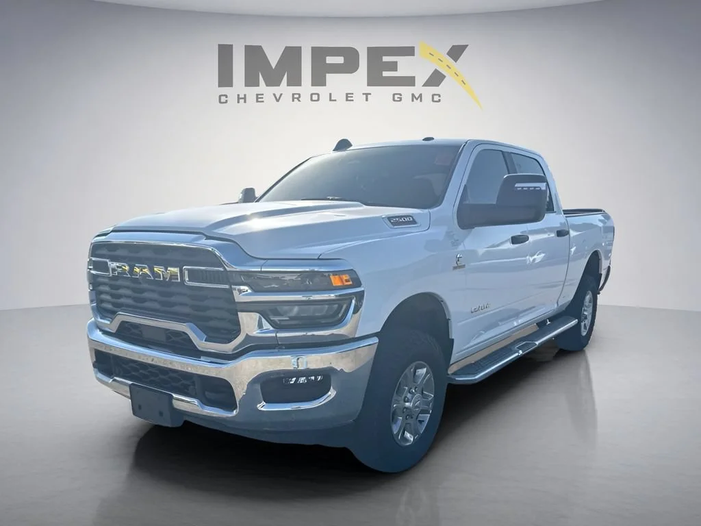 Used 2025 White Ram Big Horn image 1