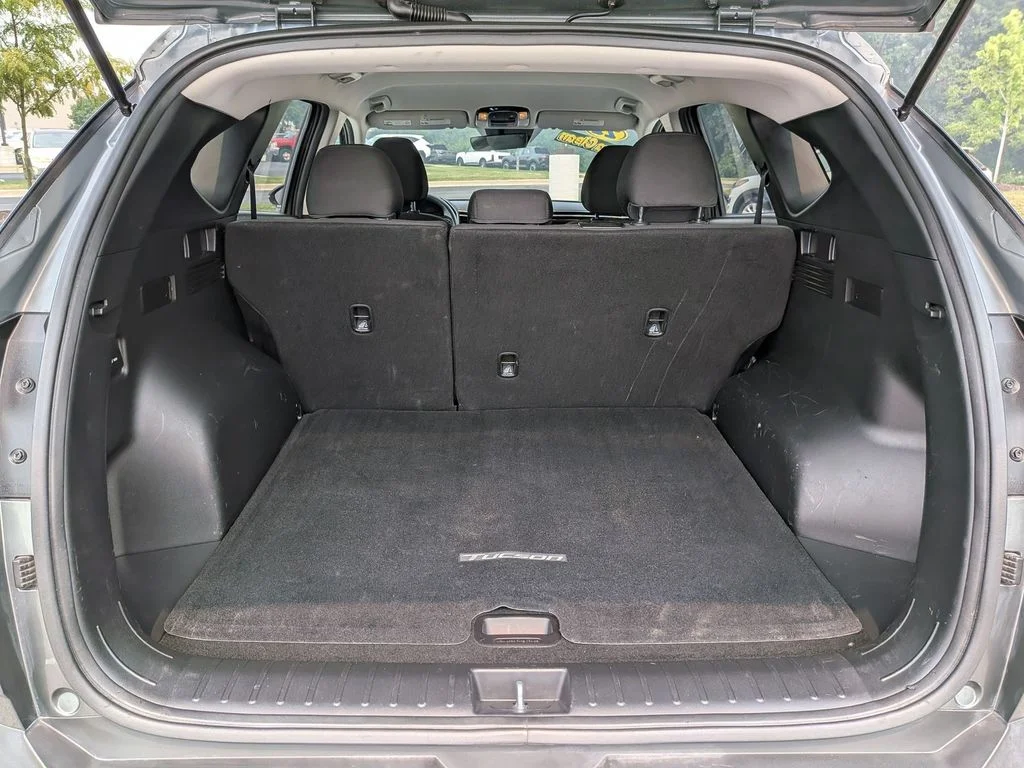 Used 2022 Gray Hyundai SEL image 27