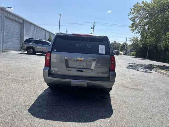 Used 2018 Gray Chevrolet LT image 6