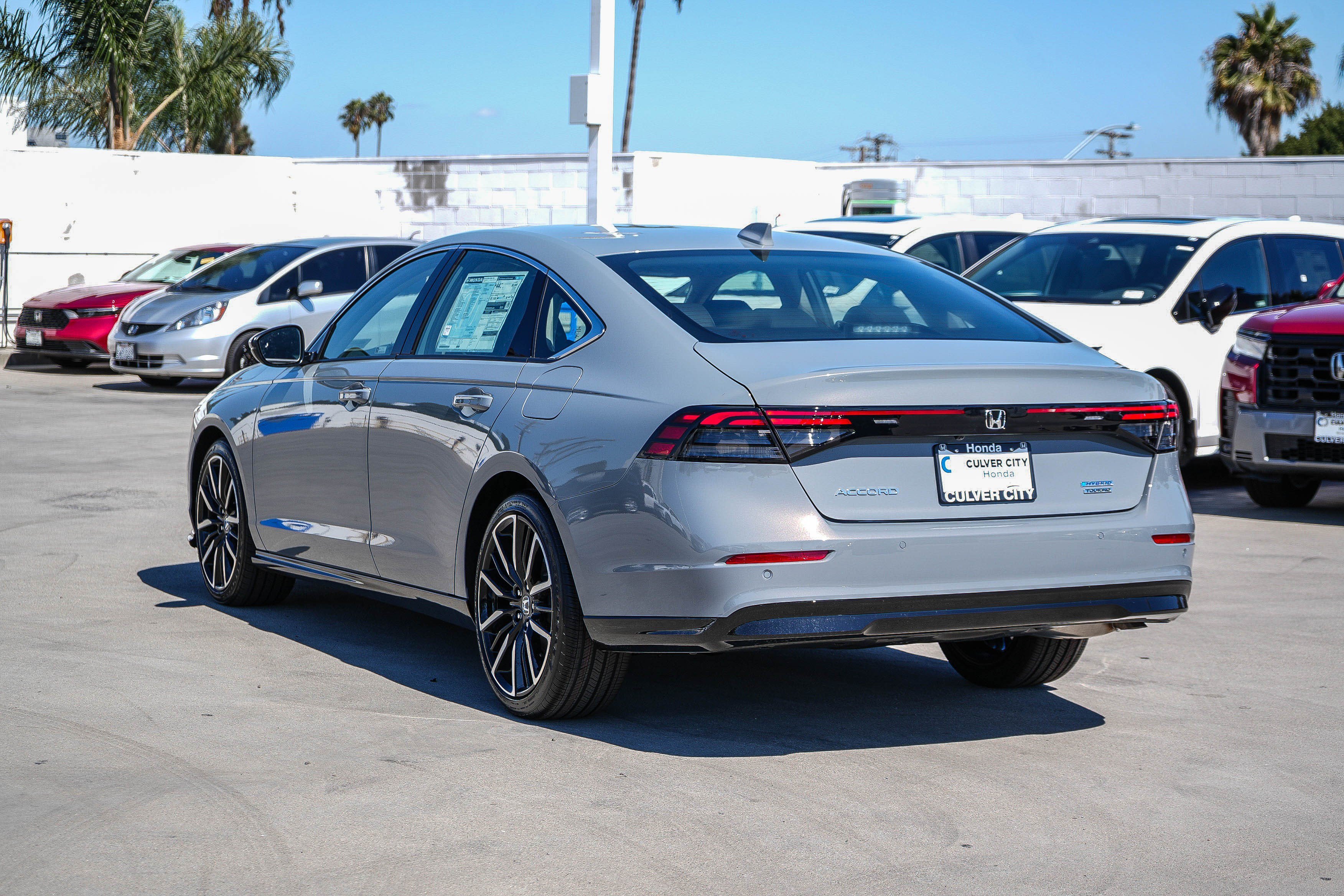 New 2026 Urban Gray Pearl Honda Touring image 8