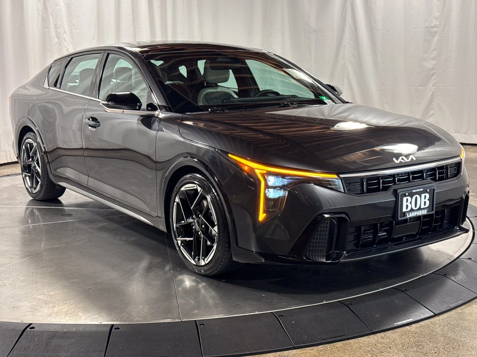 Used 2025 Gray Kia GT-Line image 7