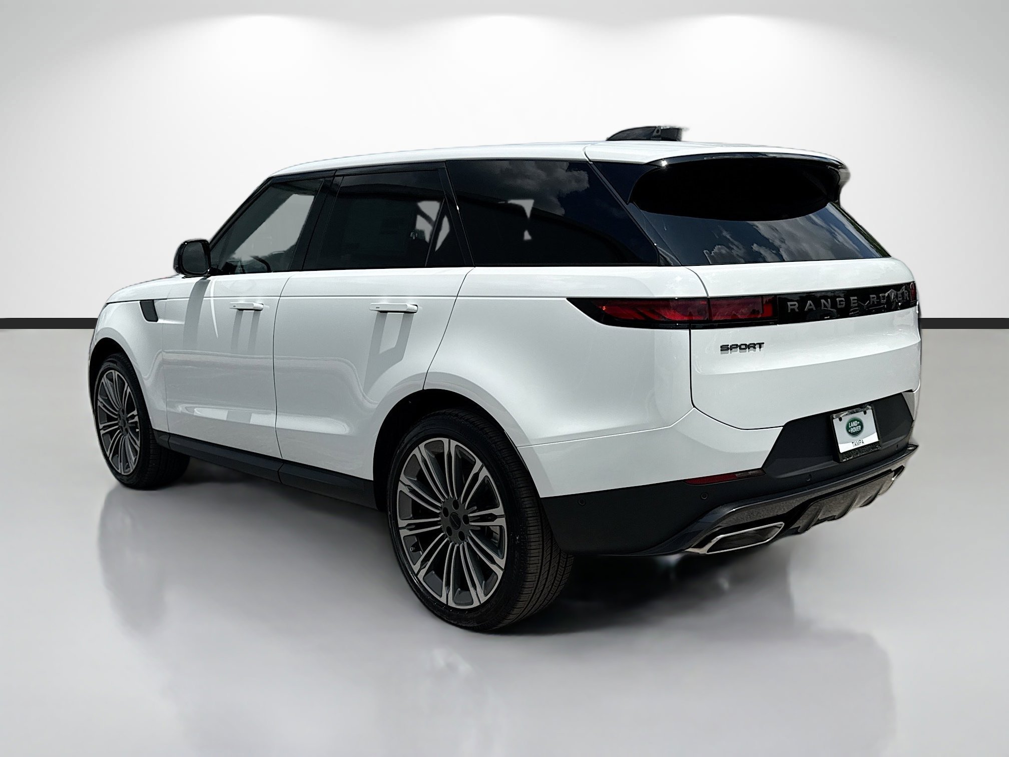 New 2026 Fuji White LAND ROVER SE image 3