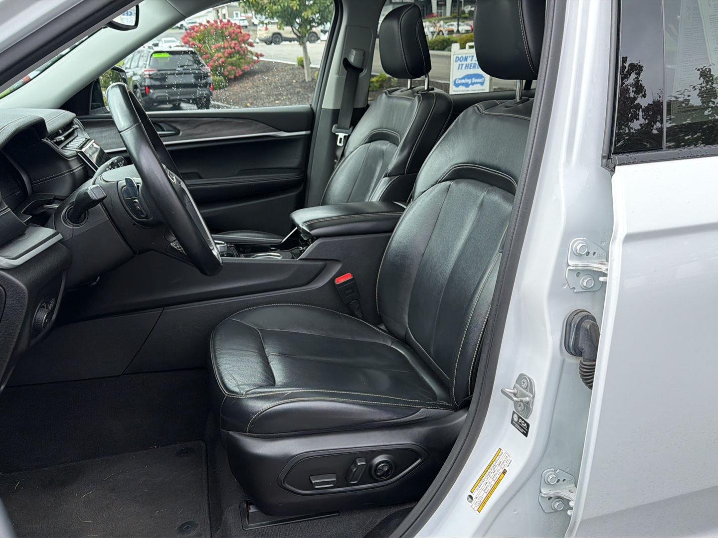 Used 2021 Bright White Clearcoat Jeep Limited image 18