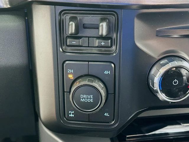 New 2026 Ford F-350SD Lariat
