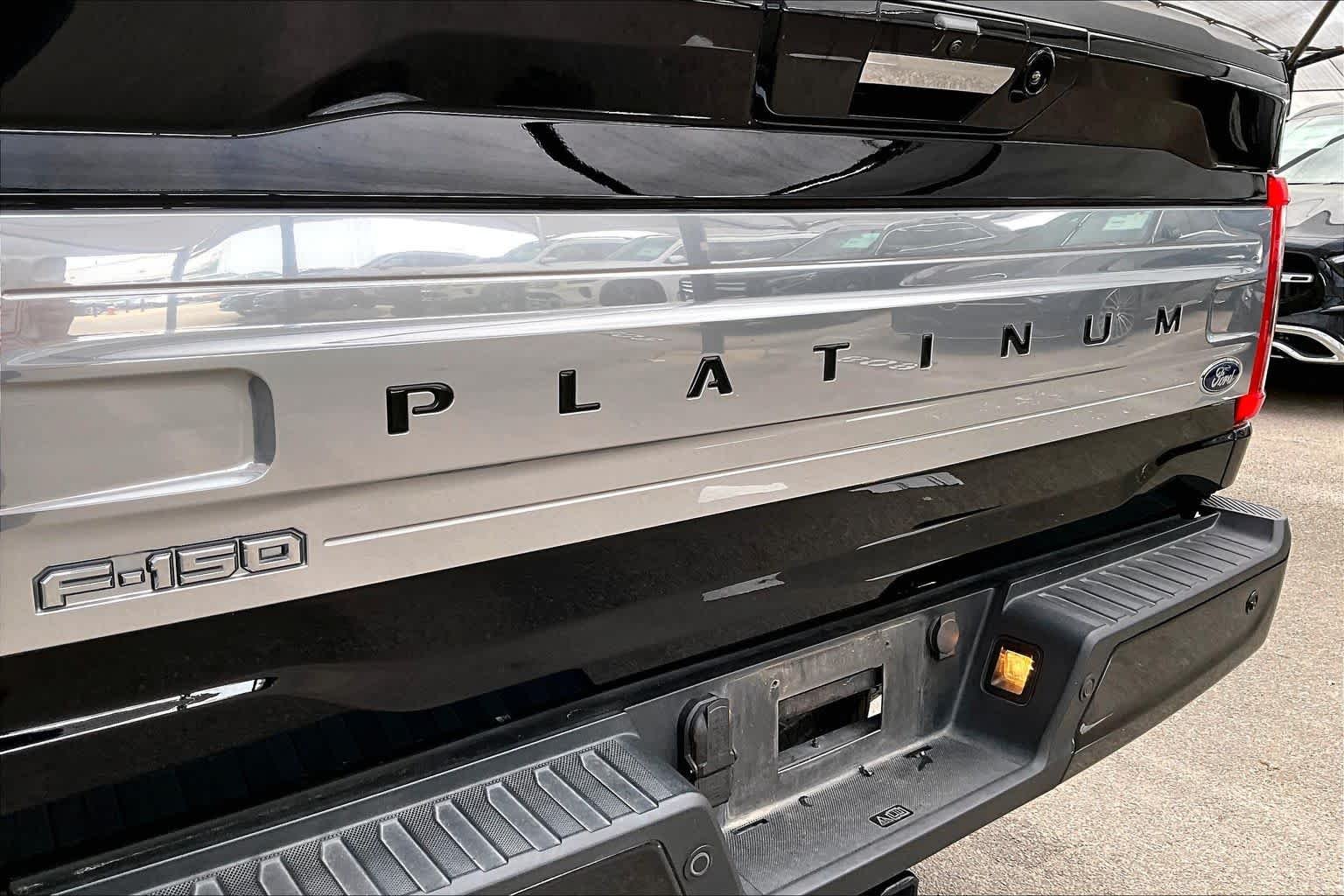 Used 2023 Agate Black Metallic Ford Platinum image 10