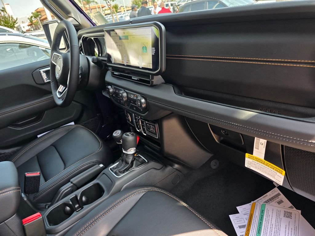 New 2026 Reign Exterior Paint Jeep Sahara image 13