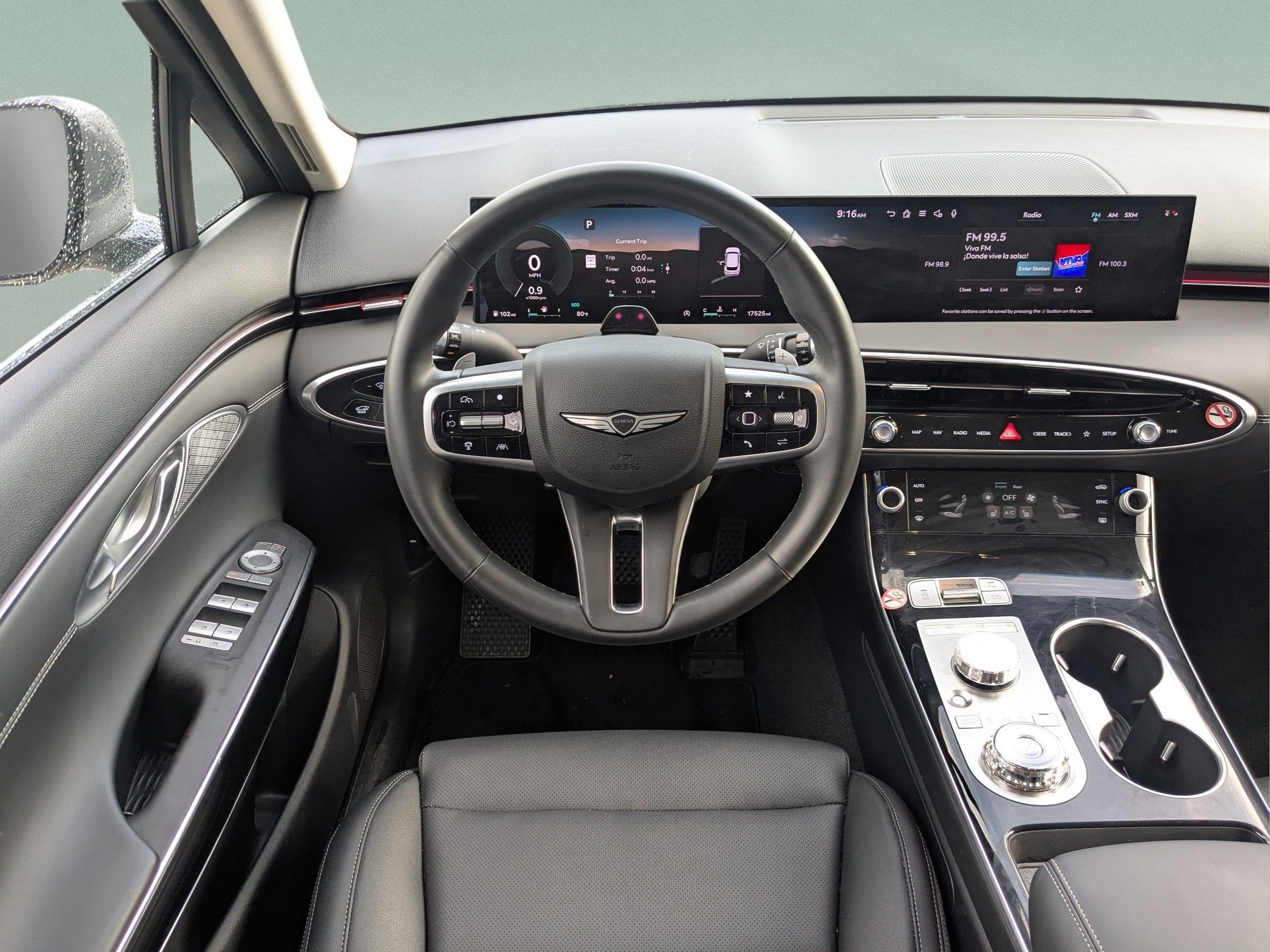 2026 GENESIS GV70 Standard - Photo 15