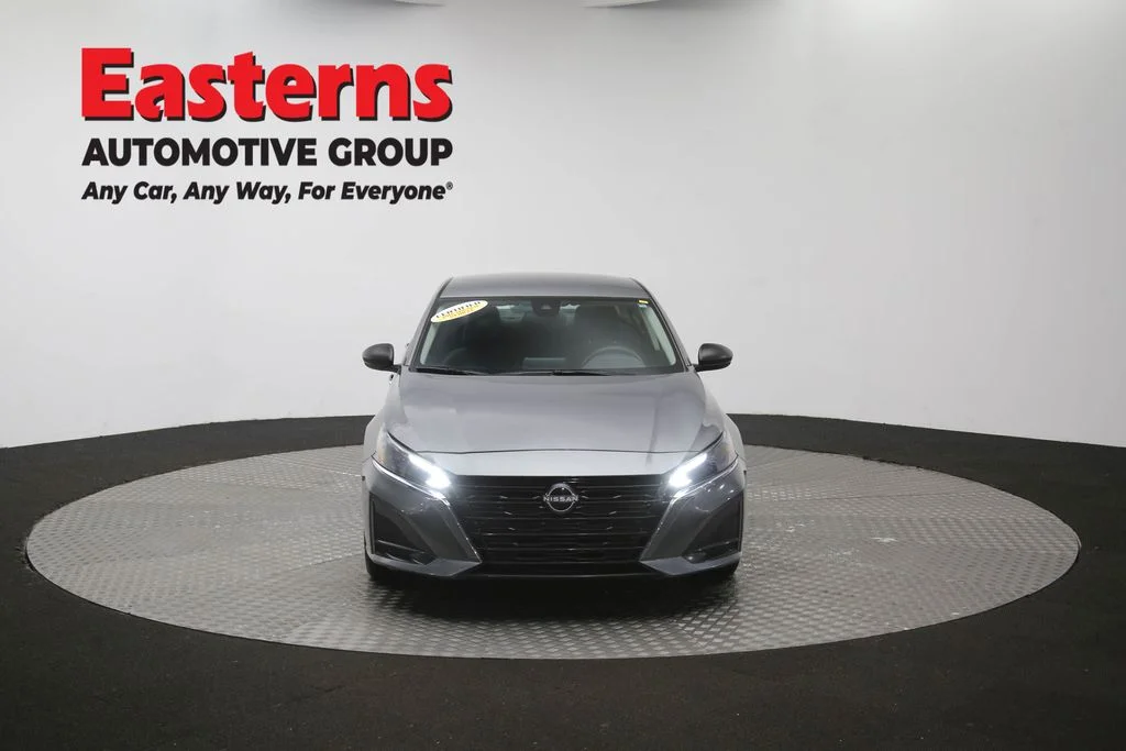 Used 2025 Gray Nissan 2.5 SV image 51