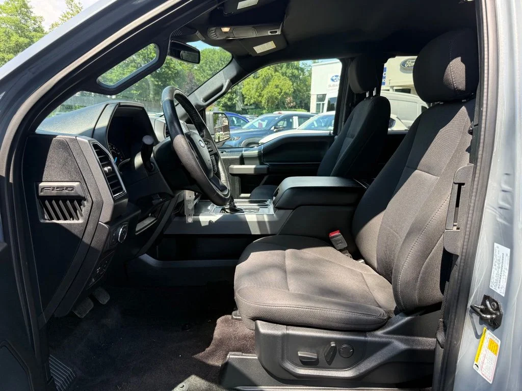 Used 2019 Black Ford XLT image 22