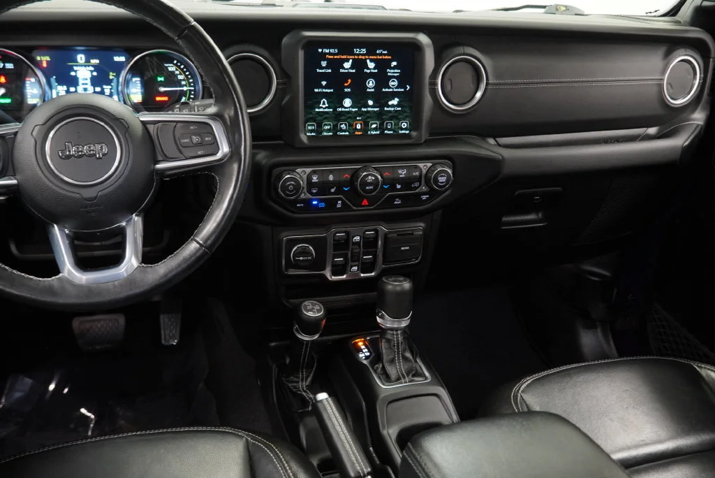 Certified Used 2023  Jeep Sahara 4xe image 26