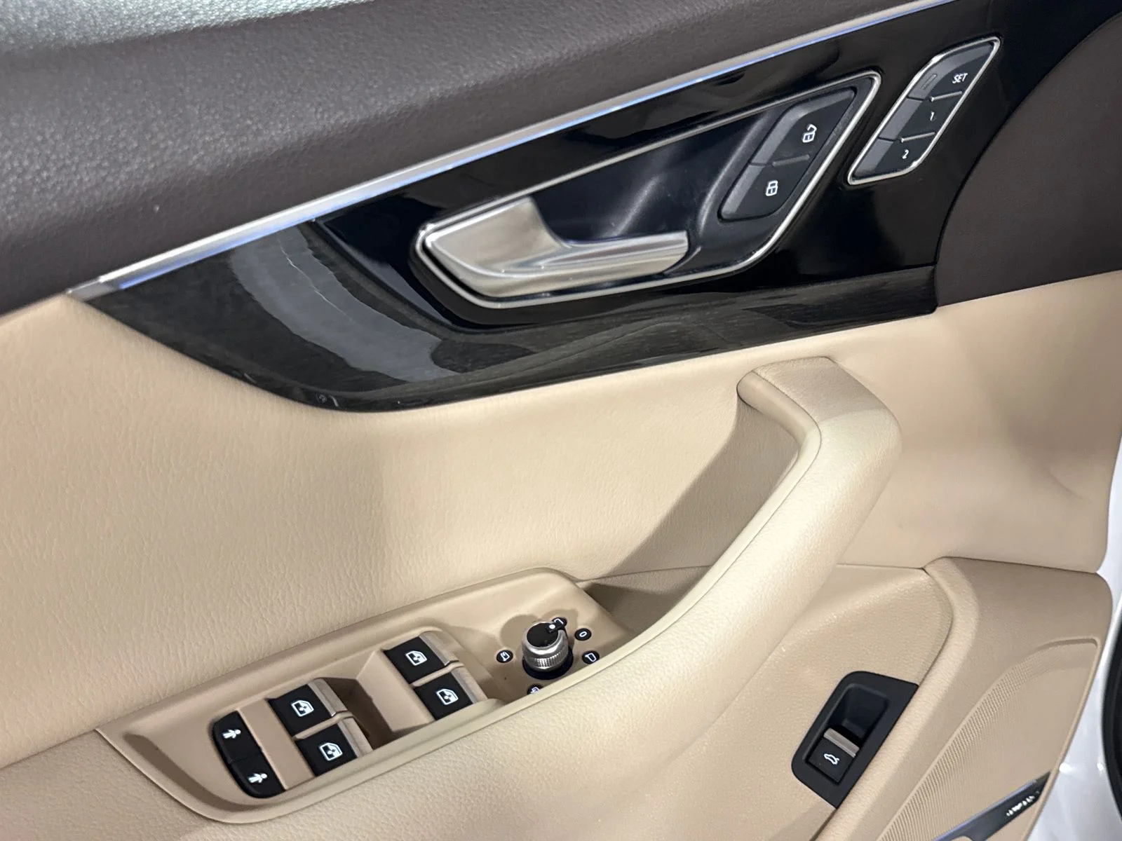 Used 2019 Glacier White Audi 55 Premium Plus quattro image 15