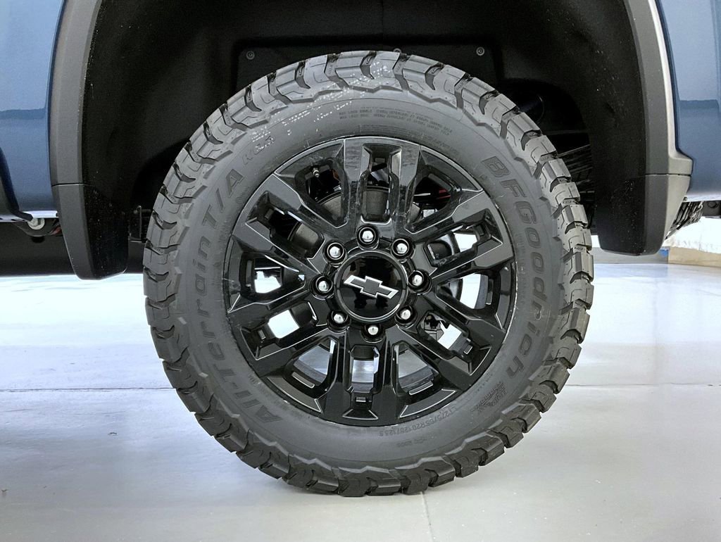 New 2026 Lakeshore Blue Metallic Chevrolet LTZ image 23
