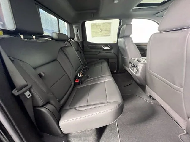 2026 GMC Sierra 1500 SLT - Photo 38
