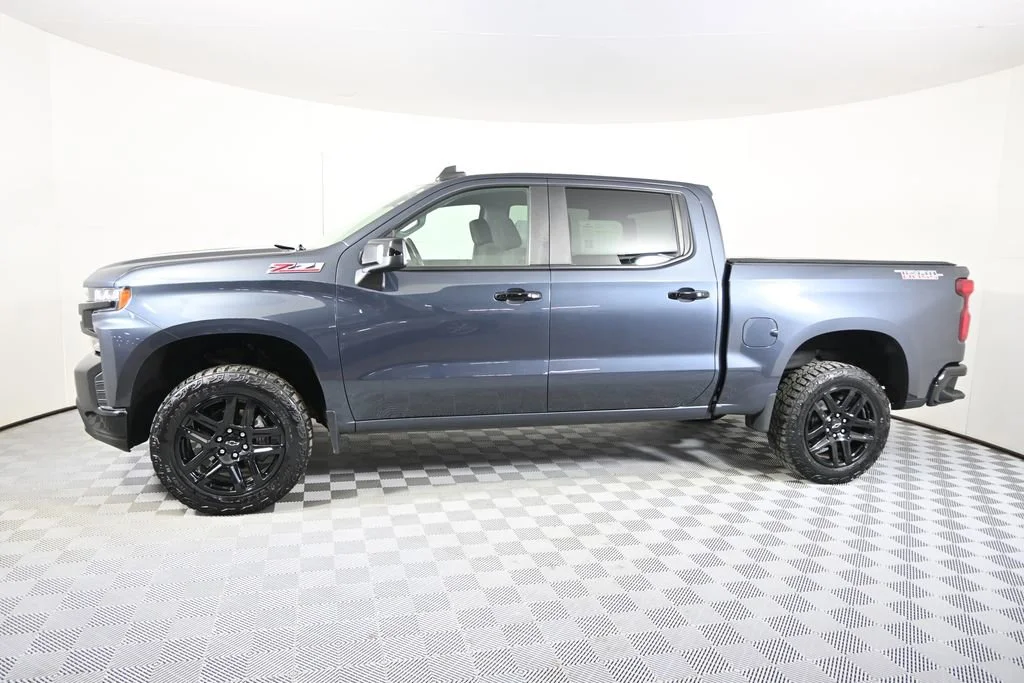 Used 2022 Chevrolet Silverado 1500 Limited LT Trail Boss with VIN 1GCPYFEL1NZ174773 for sale in Forest Lake, Minnesota