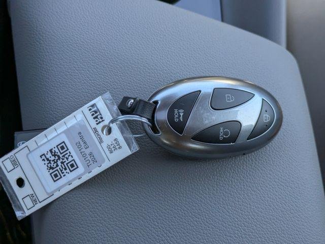 New 2026 Gray Hyundai SEL Sport Premium image 34