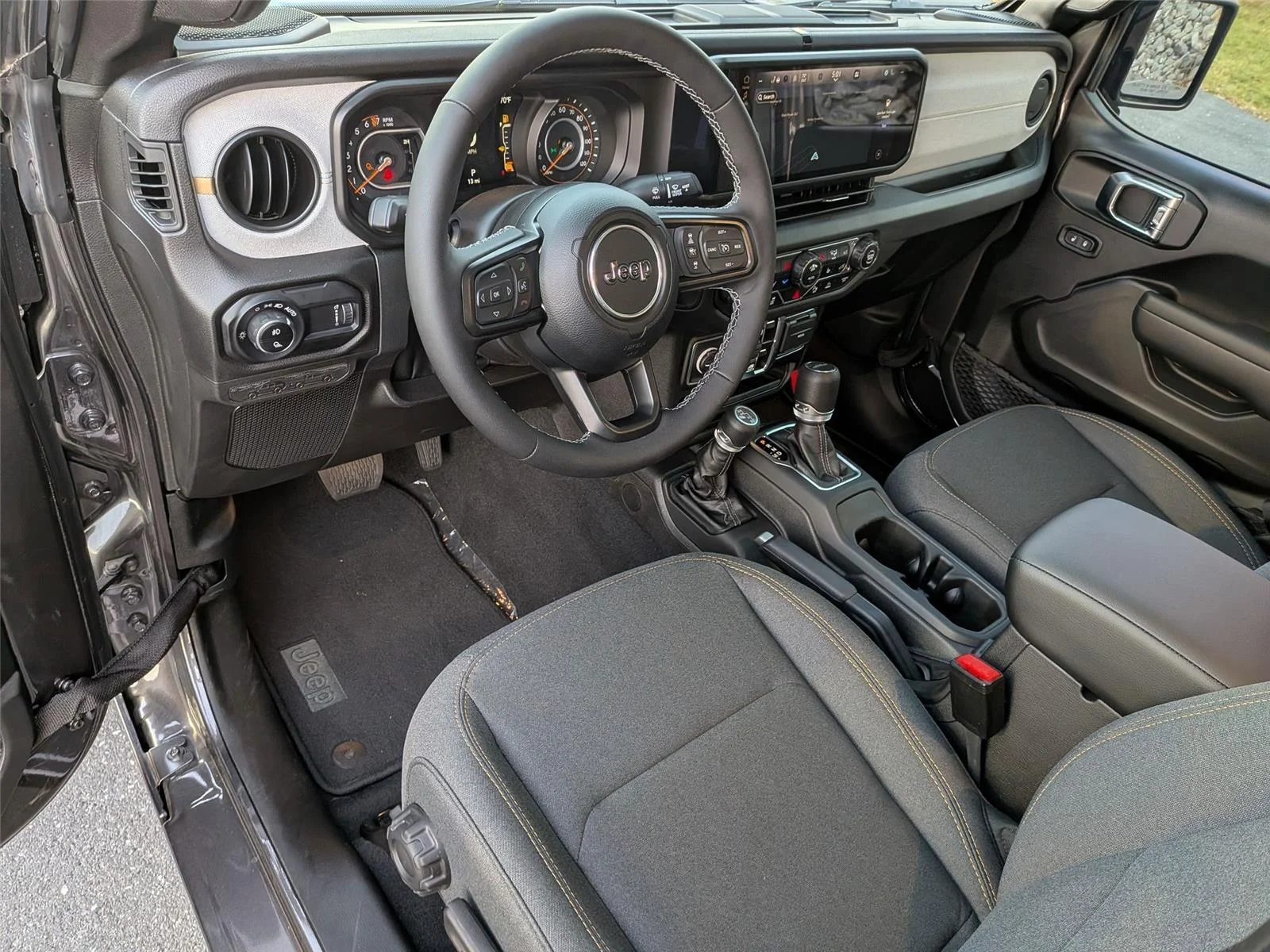 2025 Jeep Gladiator Sport S - Photo 11