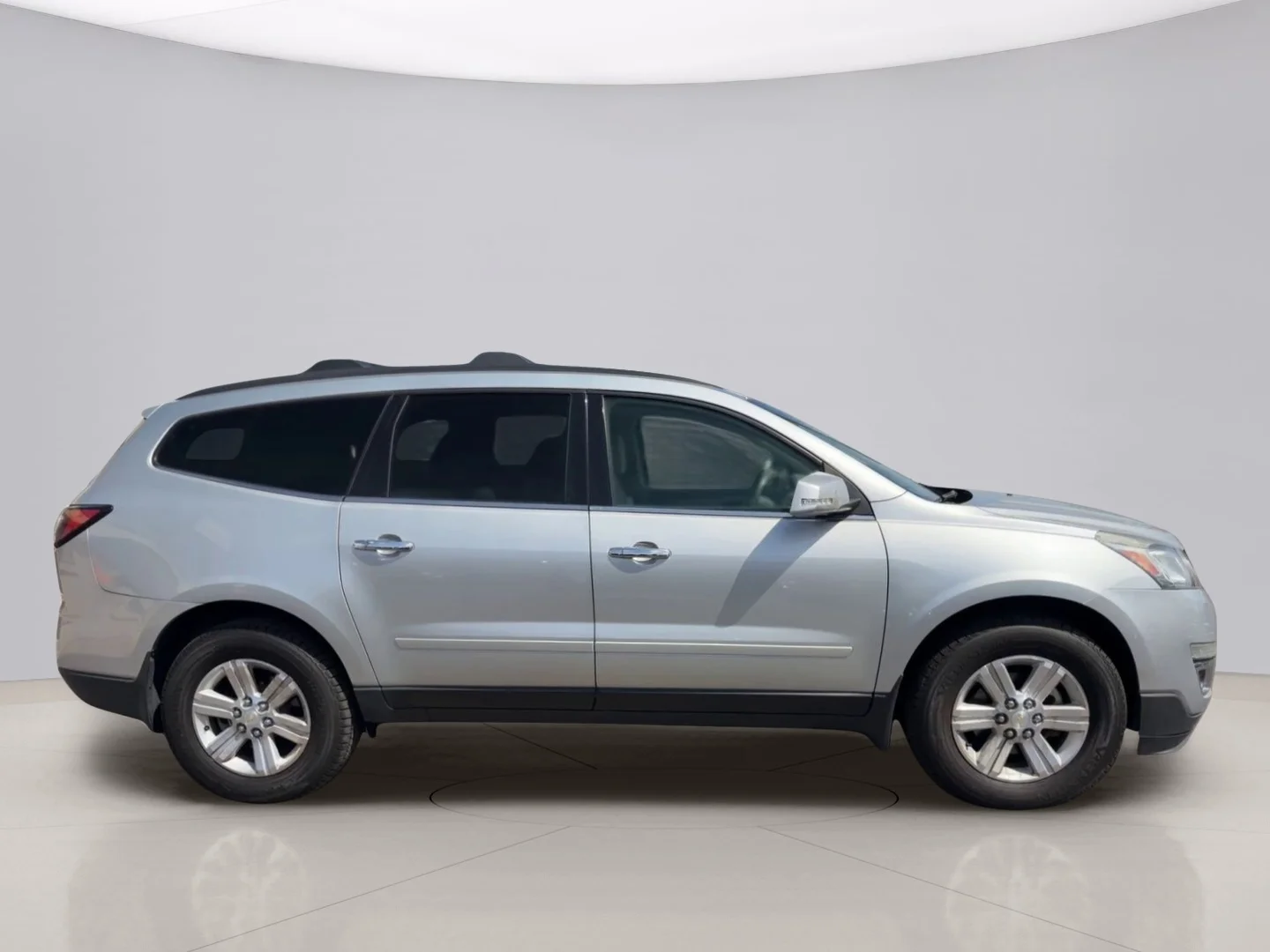 Used 2014 Silver Chevrolet LT image 6