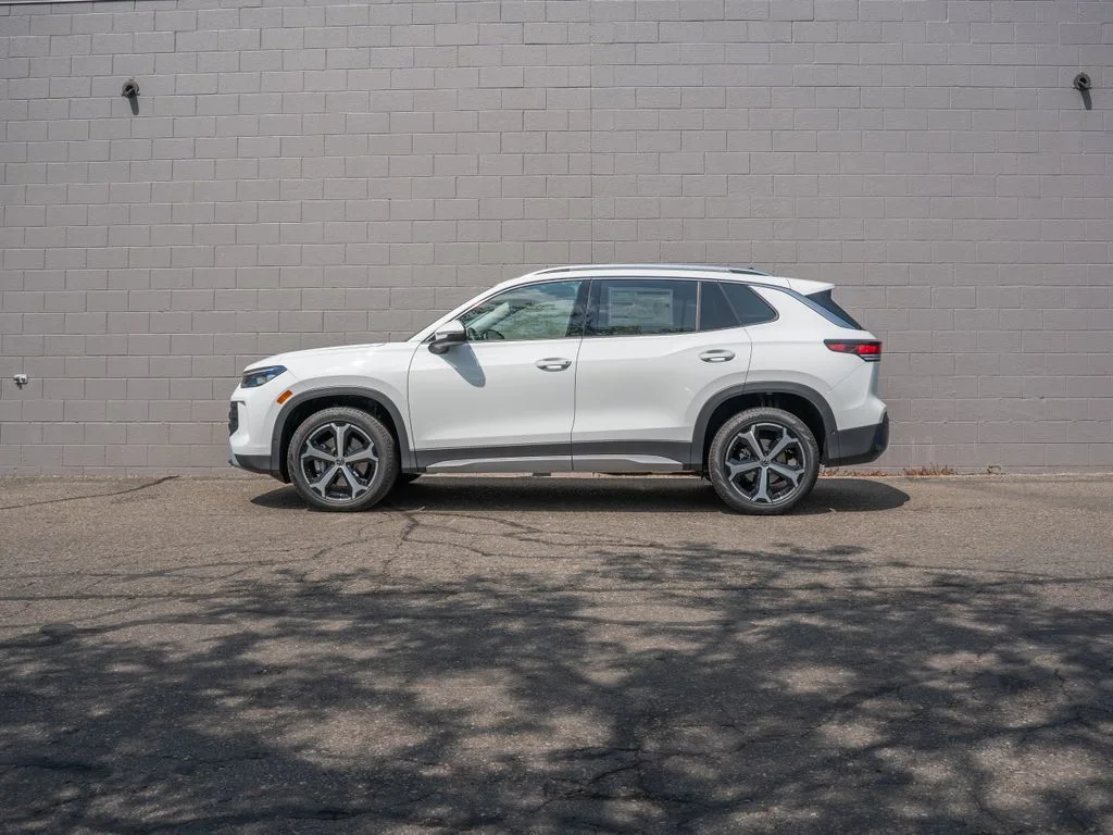 New 2026 White Volkswagen 2.0T SE image 3