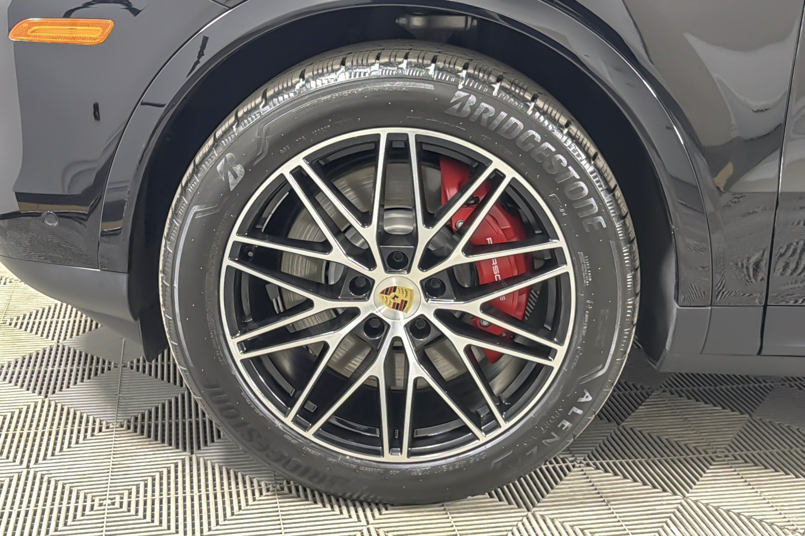 Used 2024 Black Porsche S Coupe AWD image 26