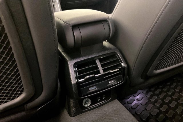 Used 2022 Gray Audi Premium Plus image 9