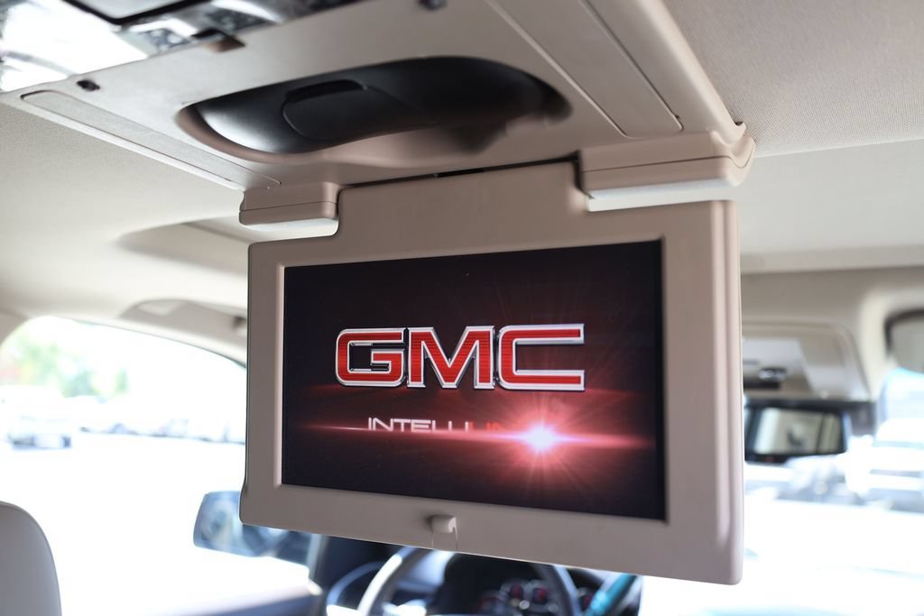 Used 2015 Iridium Metallic GMC SLT image 18