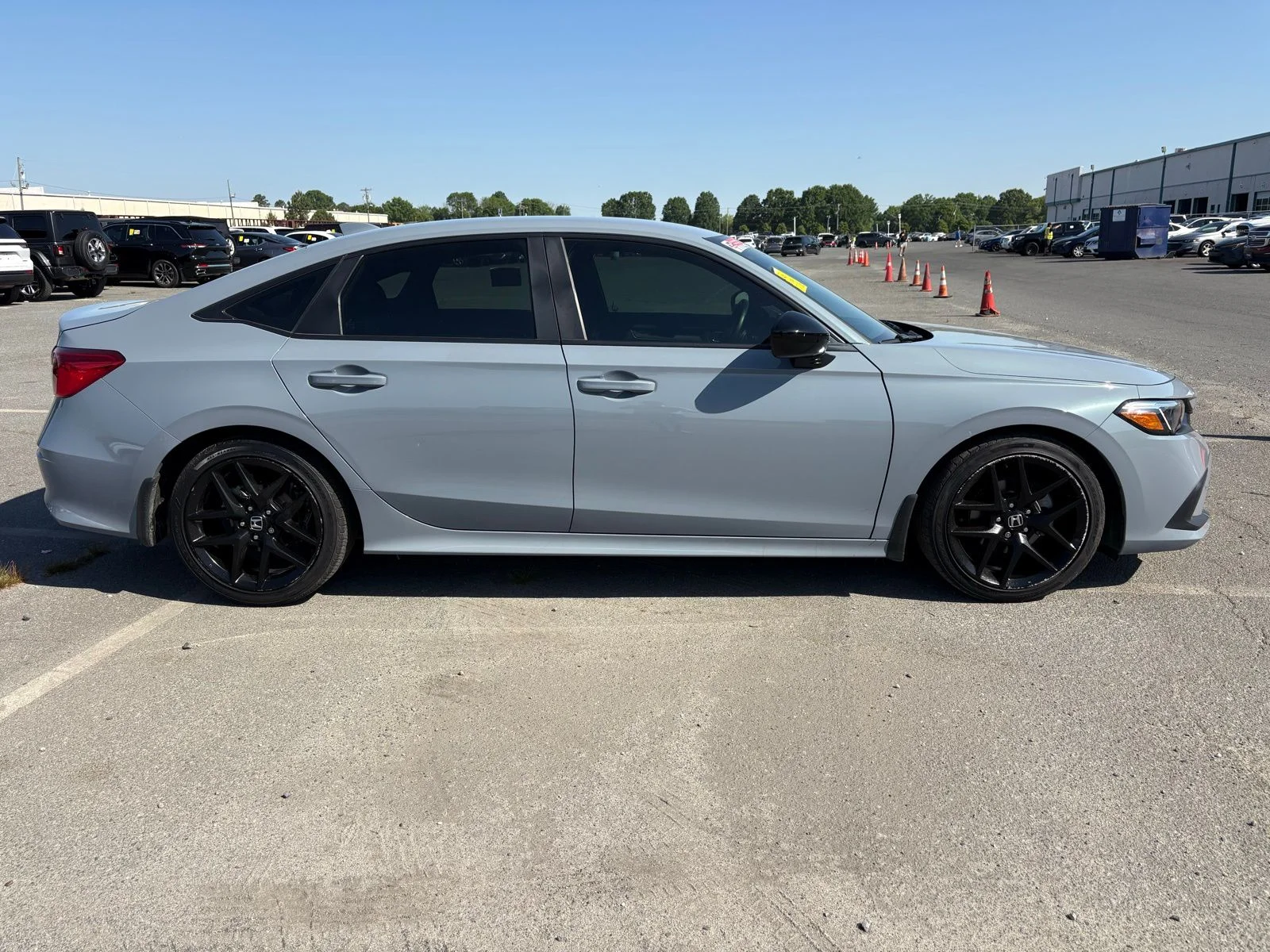 2HGFE2F56RH550016
