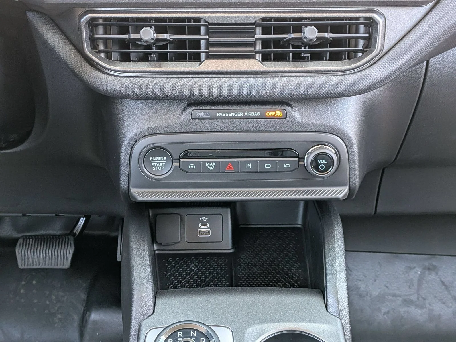 New 2026 Oxford White Ford Badlands® image 22