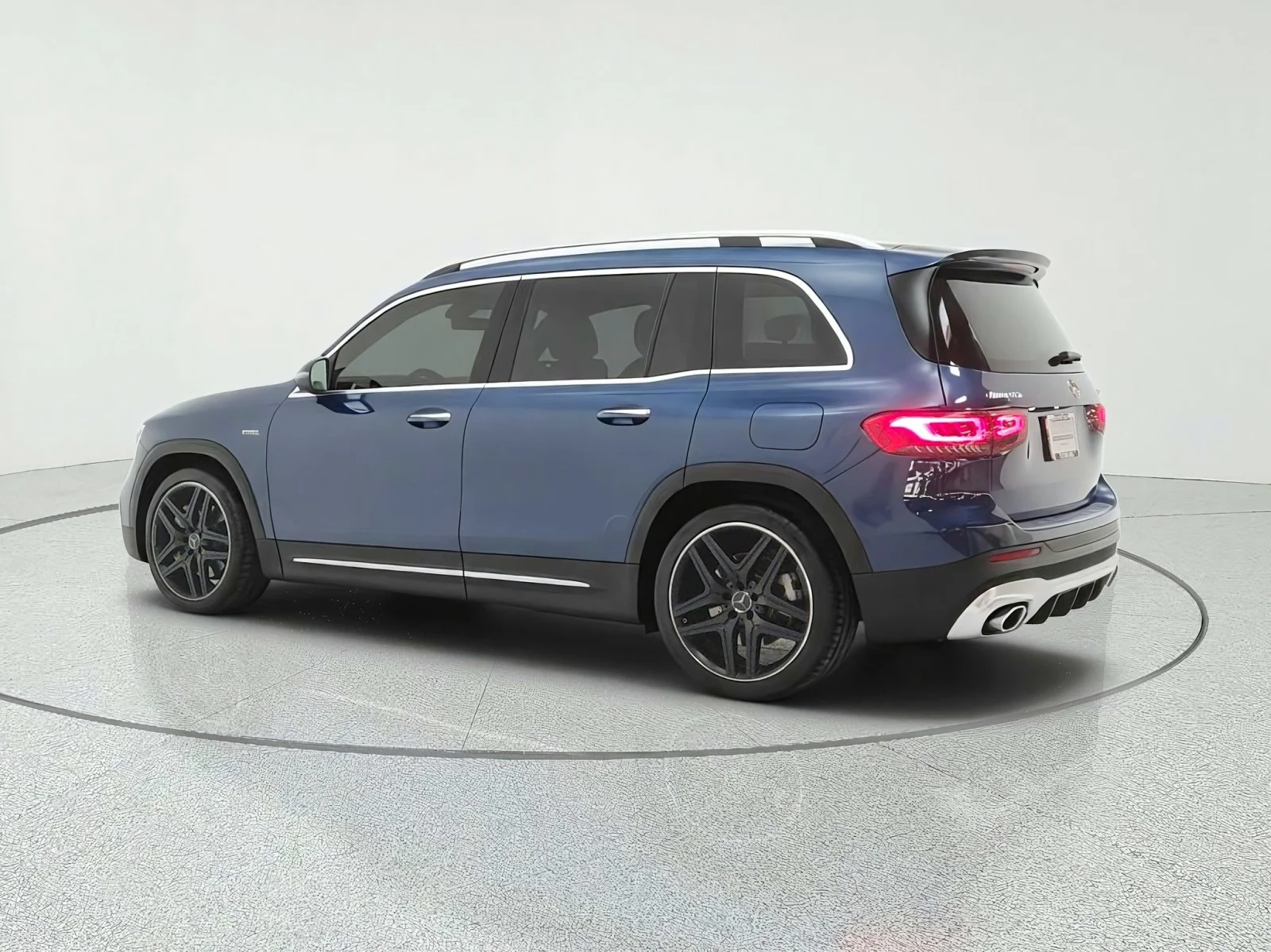 Used 2023 Denim Blue Metallic Mercedes-Benz AMG® GLB 35 4MATIC SUV image 7